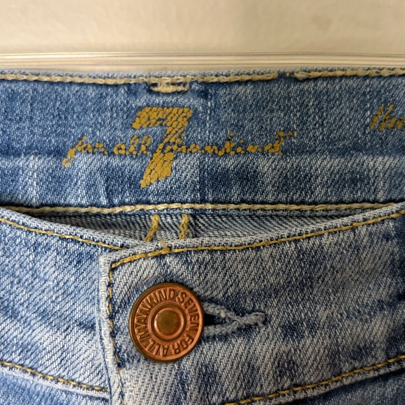 7 For All Mankind Light Blue Cropped Ankle Jeans - Picture 3 of 5